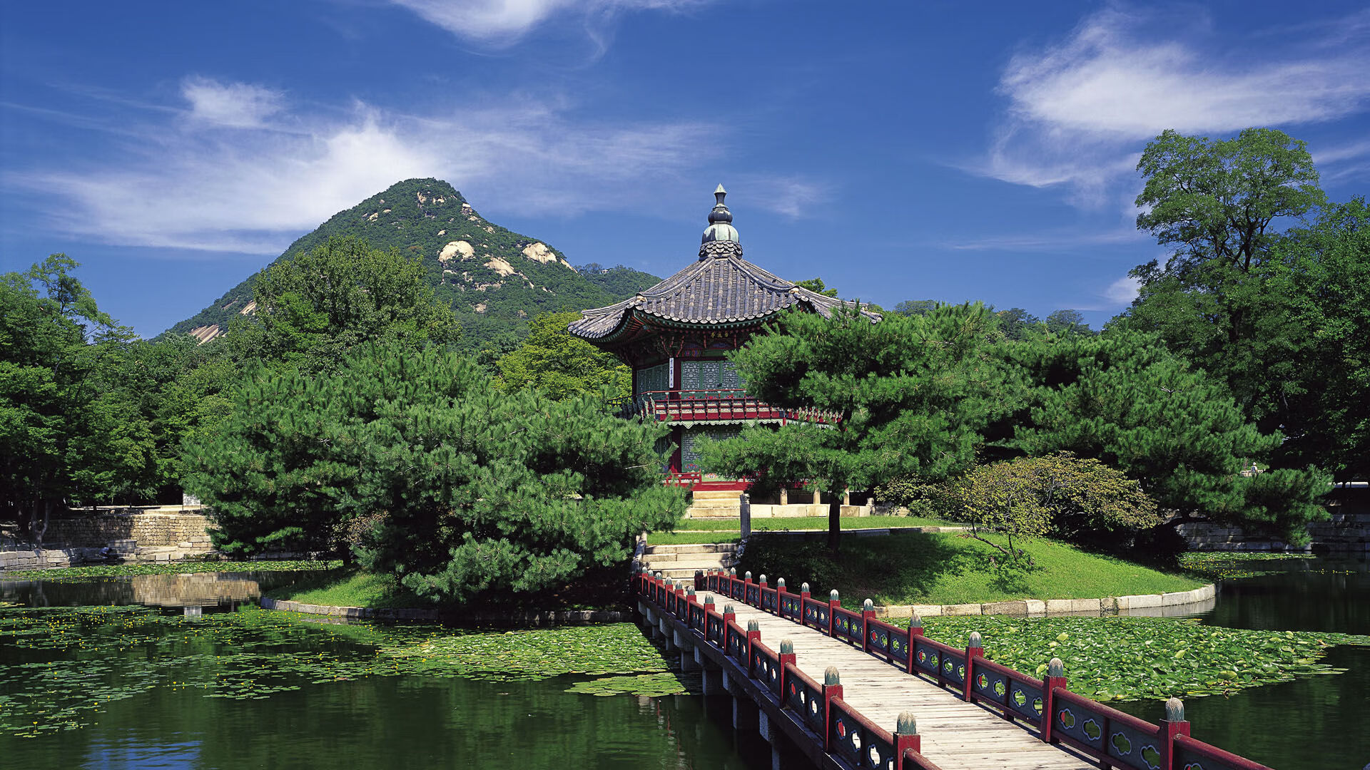 意大利在欧洲杯预选赛中1-1战平比利时，双方各取一分。，2021欧洲杯意大利和比利时