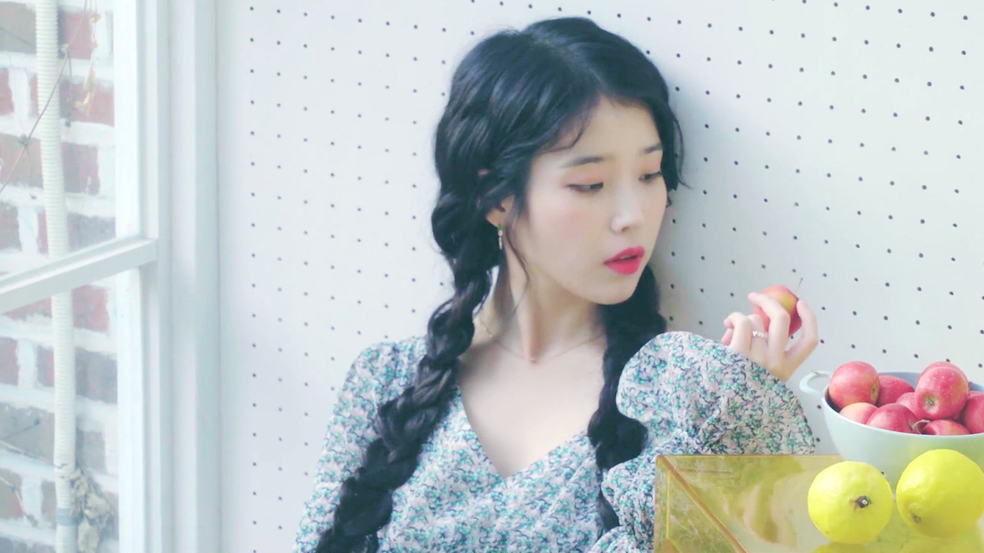 足球纪录片聚焦中超黄金时代与崛起城市力量,足球类纪录片